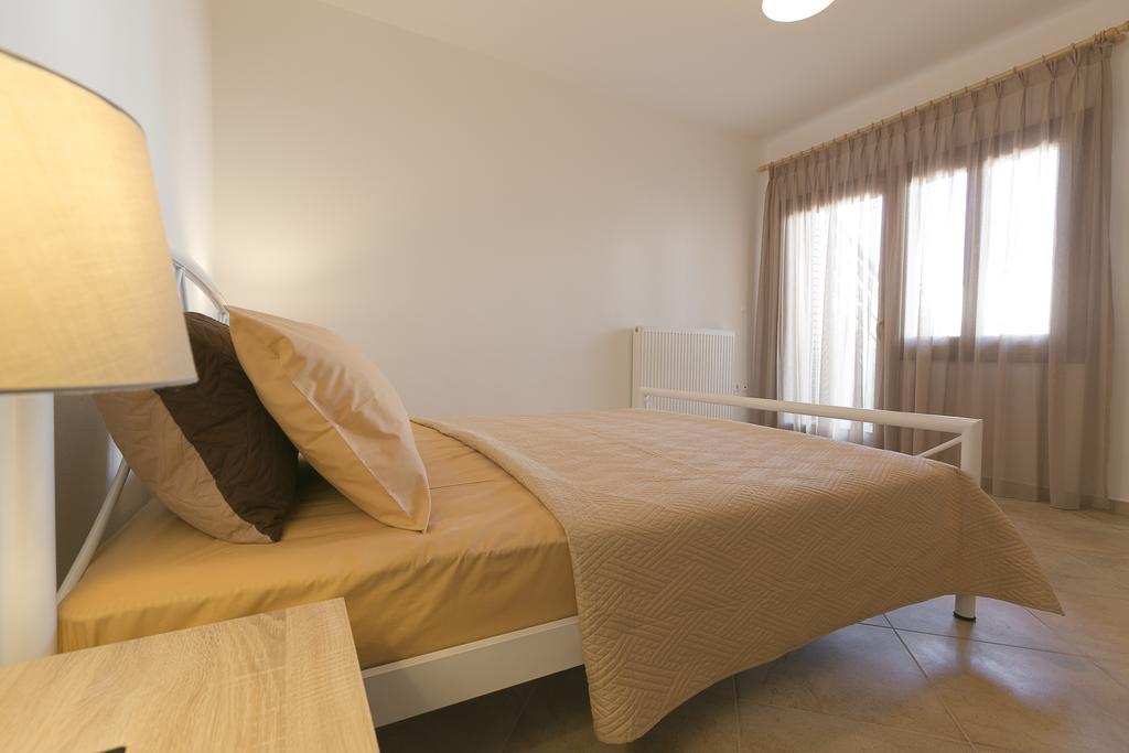 אואוראנואופולי Velia Boutique Apartments מראה חיצוני תמונה