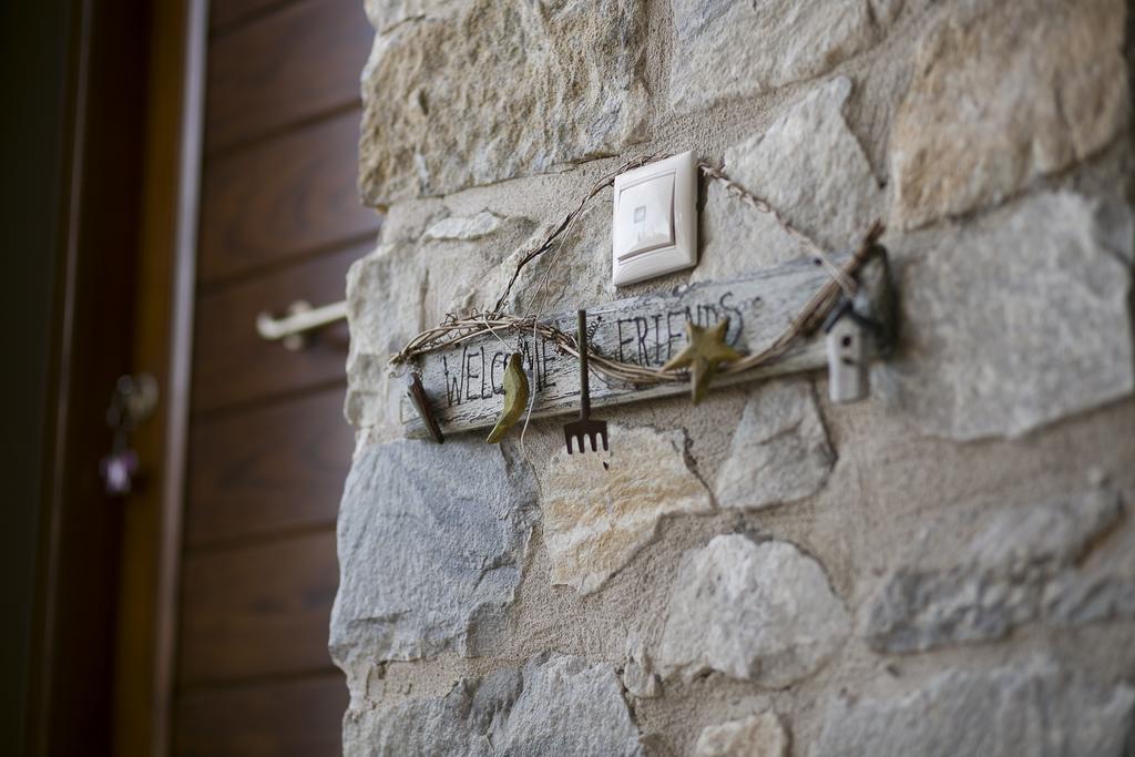 אואוראנואופולי Velia Boutique Apartments מראה חיצוני תמונה