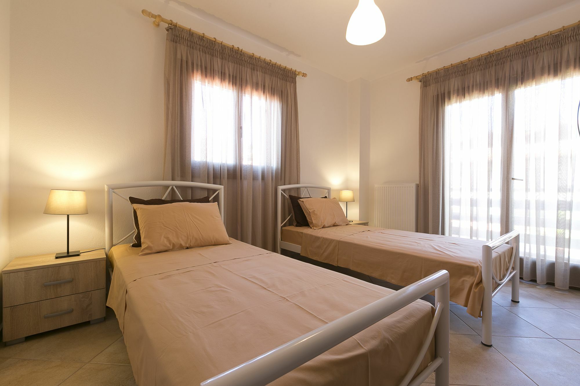 אואוראנואופולי Velia Boutique Apartments מראה חיצוני תמונה