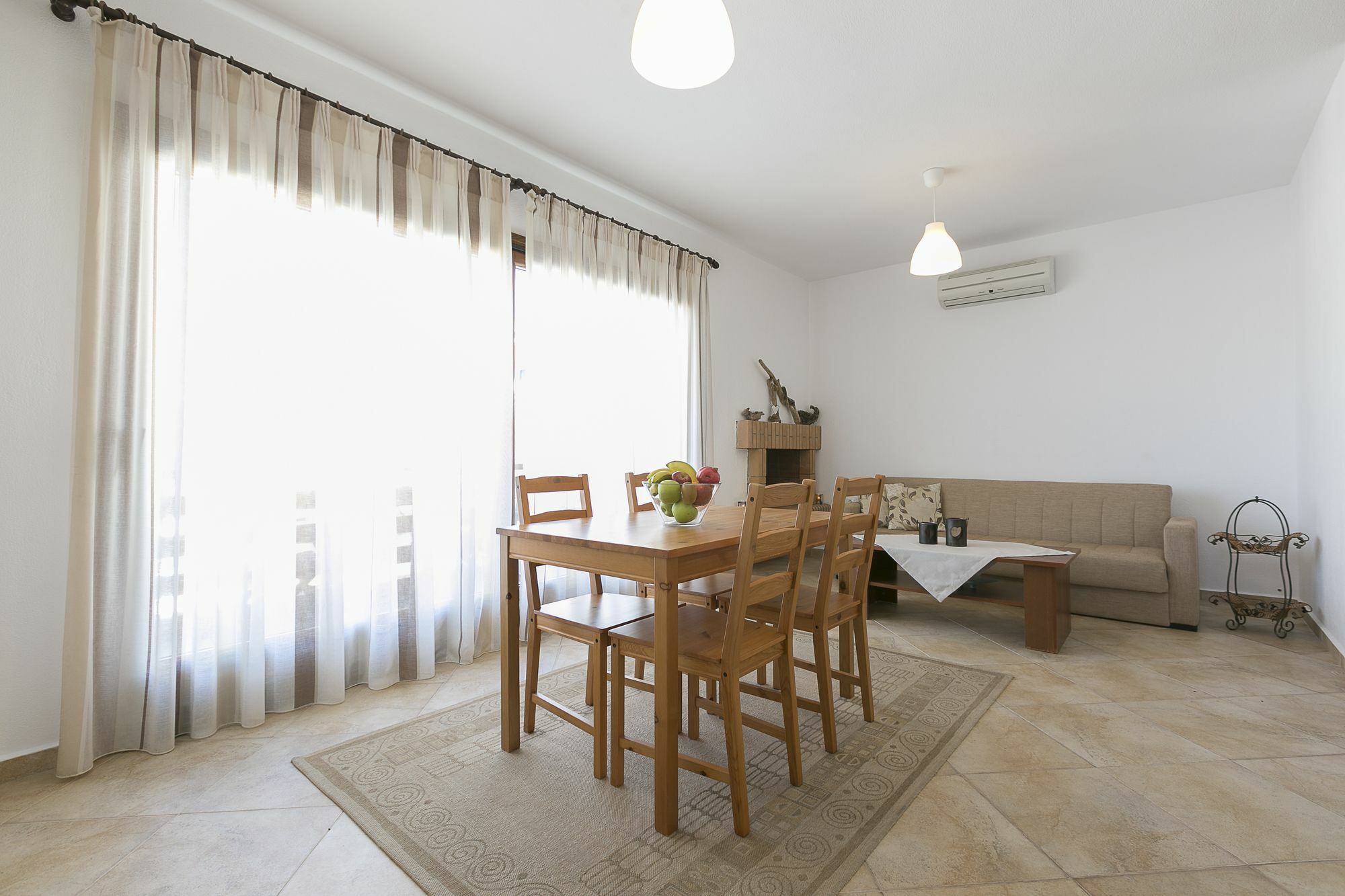 אואוראנואופולי Velia Boutique Apartments מראה חיצוני תמונה