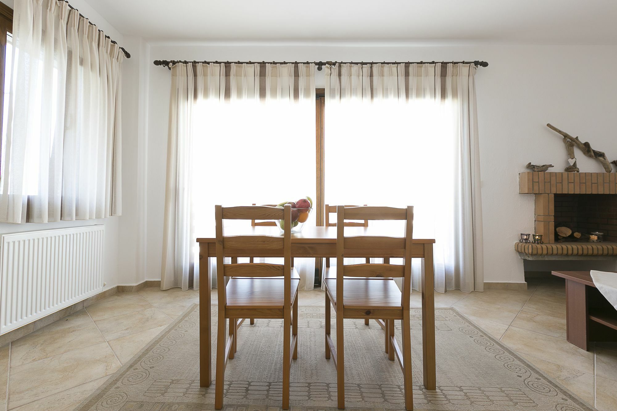 אואוראנואופולי Velia Boutique Apartments מראה חיצוני תמונה